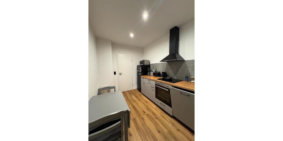 Etagenwohnung Emden - 2 Zimmer, 72 m&sup2;, 940&euro; | Angebot:25224400