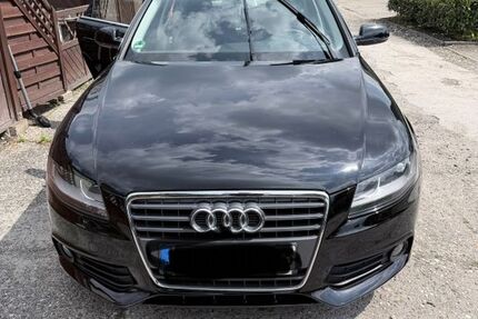 Audi A4 149.000 km 7.400 &euro; Leer 26789