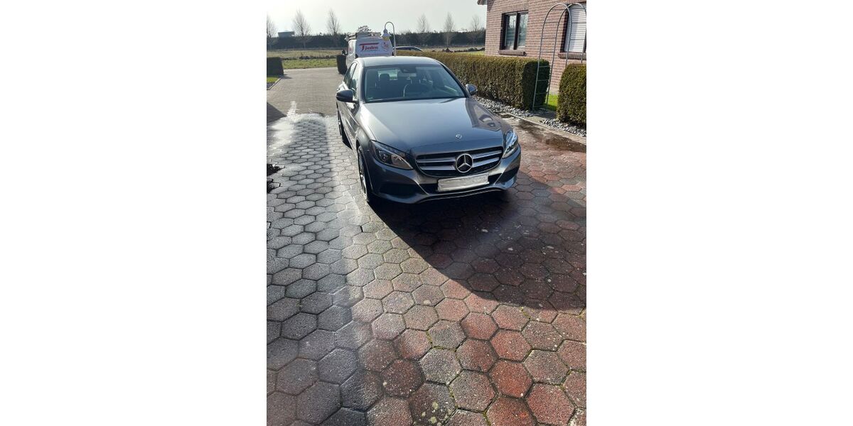Mercedes-Benz C 180 83.300 km 19.900 &euro; Großefehn 26629