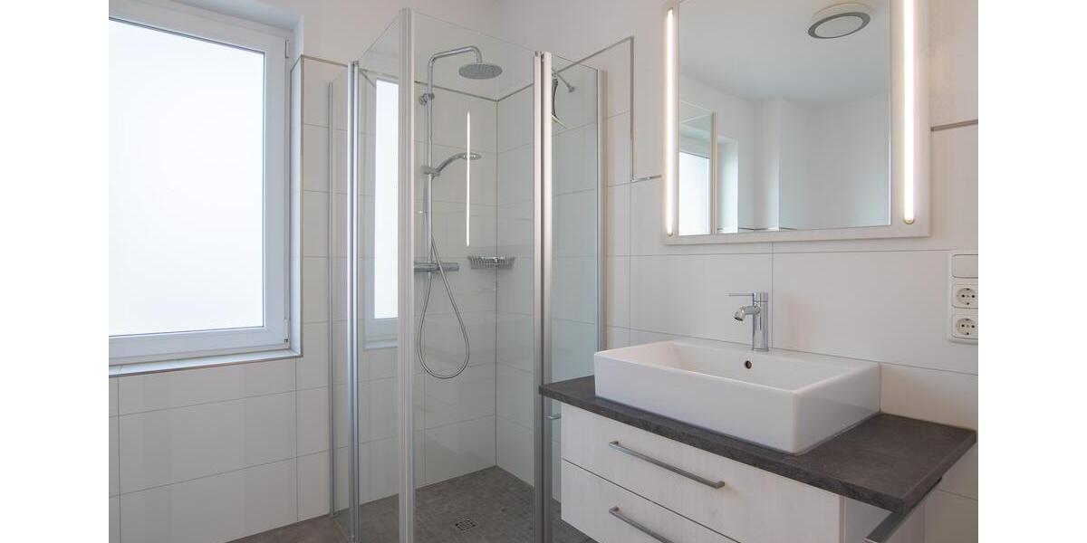 Dachgeschoßwohnung Südbrookmerland - 2 Zimmer, 107 m&sup2;, 1.150&euro; | Angebot:25479568