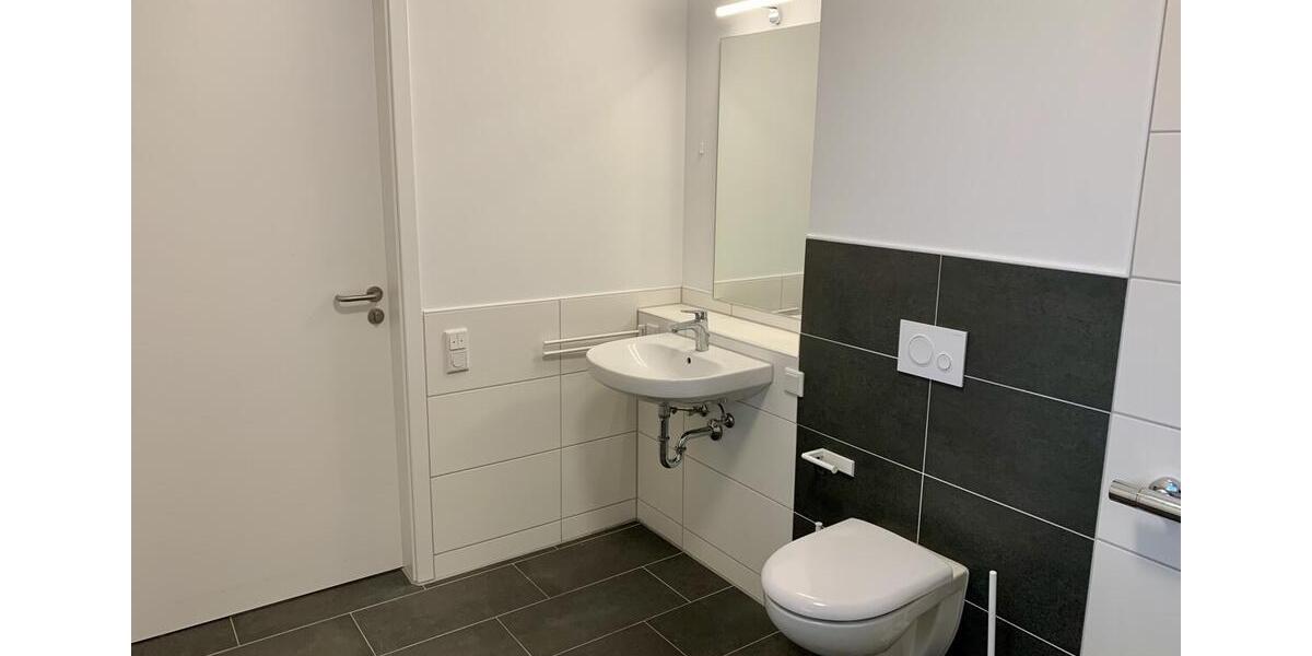 Etagenwohnung Leer (Ostfriesland) - 2 Zimmer, 65 m&sup2;, 1.271&euro; | Angebot:24651845