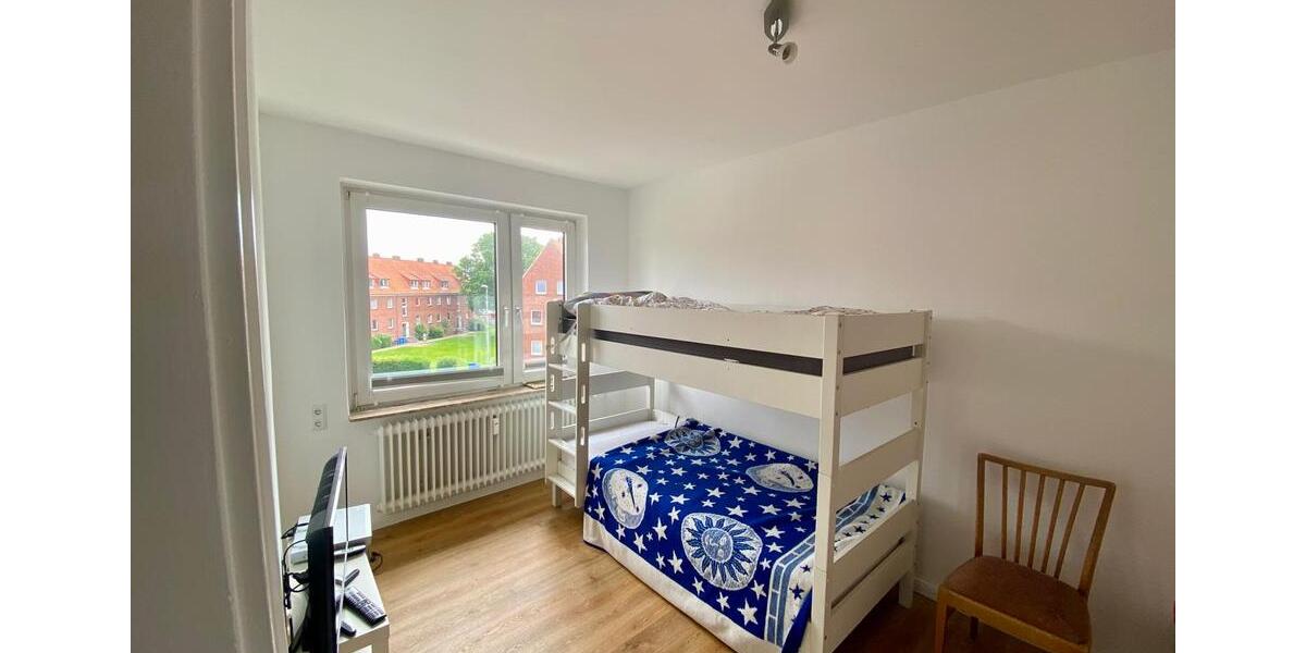 Etagenwohnung Emden - 3 Zimmer, 65 m&sup2;, 485&euro; | Angebot:26224050