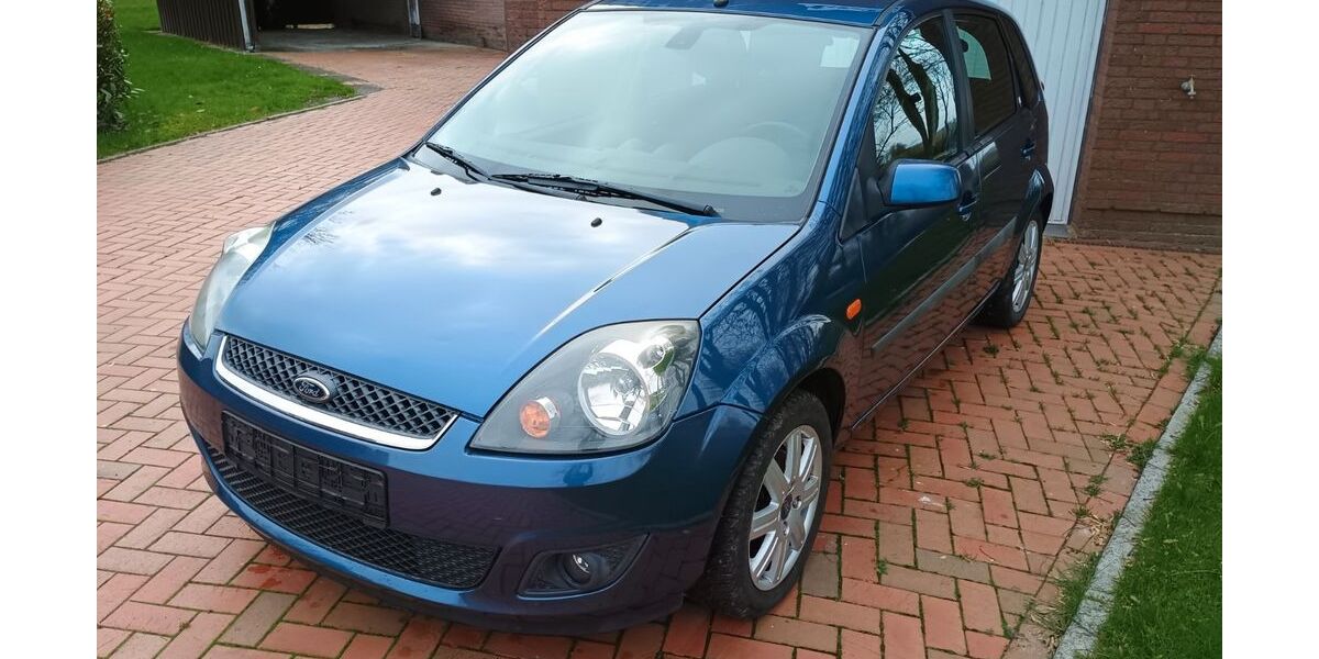 Ford Fiesta 237.000 km 1.299 &euro; Krummhörn 26736