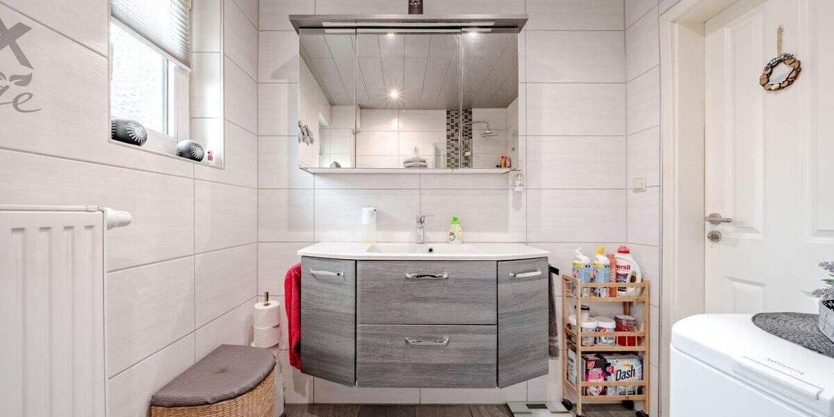 Einfamilienhaus Emden Widdelswehr/Jarßum - 5 Zimmer, 139 m&sup2;, 269.000&euro; | Angebot:25836519