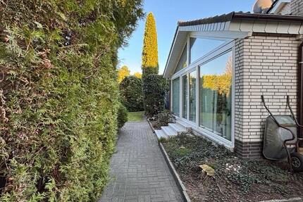 Haus Leer (Ostfriesland) - 4 Zimmer, 157 m&sup2;, 1.150&euro; | Angebot:25367080