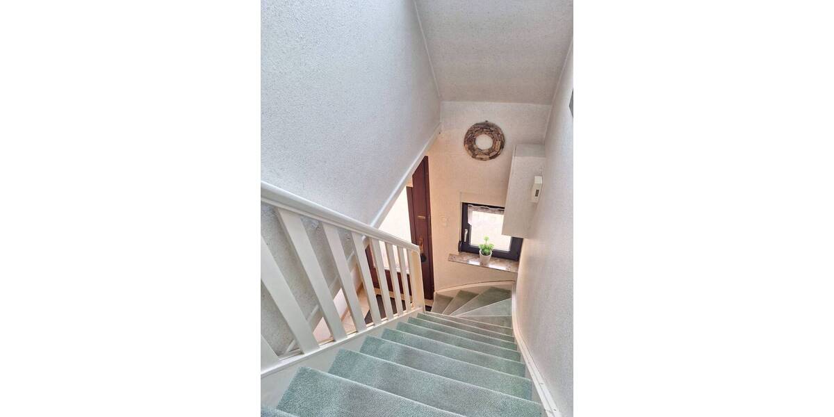 Mehrfamilienhaus, Wohnhaus Weener - 5 Zimmer, 133 m&sup2;, 195.000&euro; | Angebot:26118098