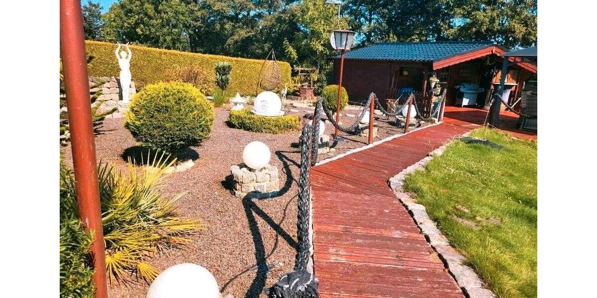 Einfamilienhaus Hage - 8 Zimmer, 415 m&sup2;, 469.990&euro; | Angebot:26567222