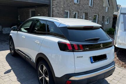 Peugeot 3008 96.000 km 13.100 &euro; Leer 26789
