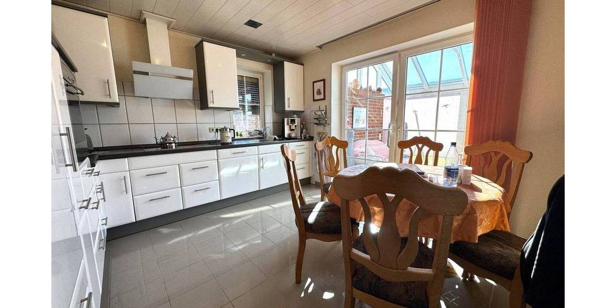 Doppelhaushälfte Upgant-Schott Schott - 4 Zimmer, 110 m&sup2;, 295.000&euro; | Angebot:26157283