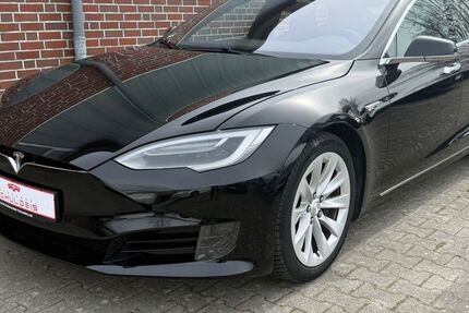 Tesla Model S 211.100 km 15.990 &euro; Neukamperfehn 26835