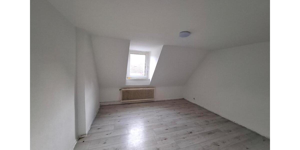 Etagenwohnung Emden - 3 Zimmer, 70 m&sup2;, 450&euro; | Angebot:27571942