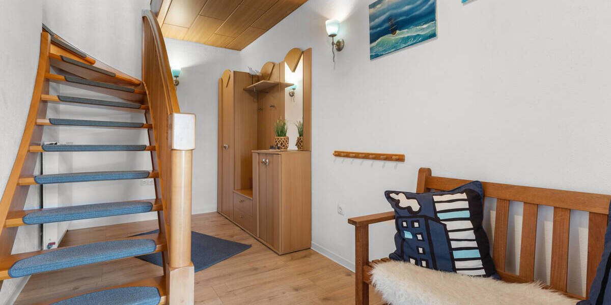 Mehrfamilienhaus, Wohnhaus Osteel - 9 Zimmer, 210 m&sup2;, 419.000&euro; | Angebot:25679583