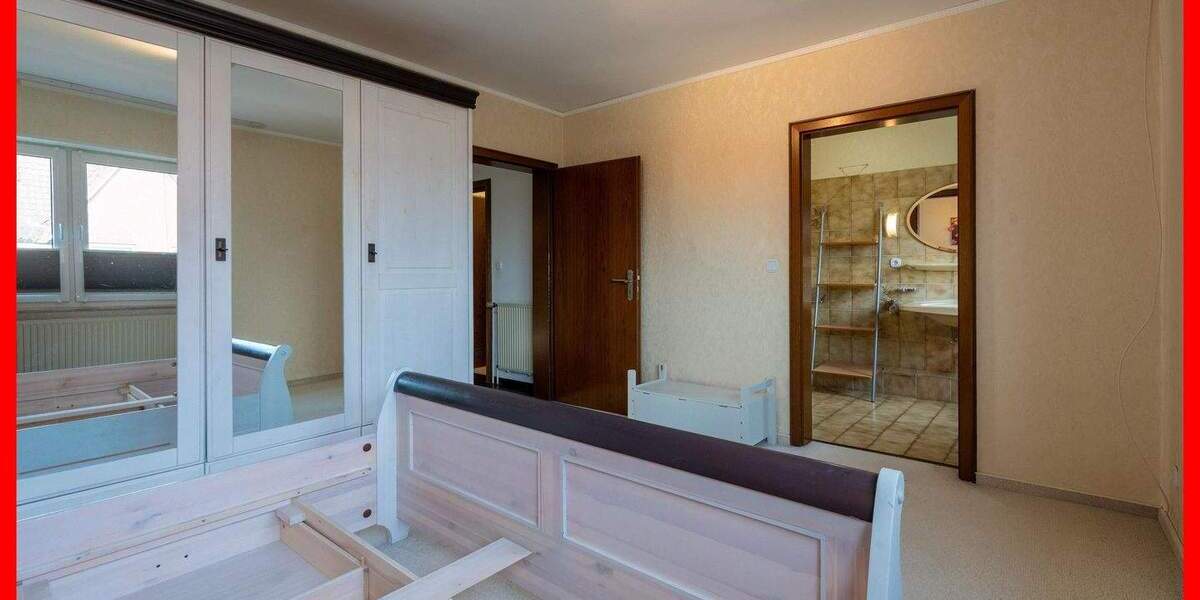 Reihenendhaus Emden Borssum/Hilmarsum - 7 Zimmer, 148 m&sup2;, 225.000&euro; | Angebot:25662792