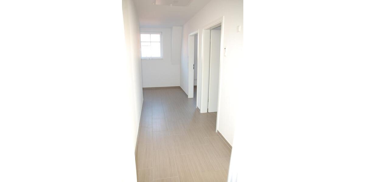 Etagenwohnung Aurich - 2.5 Zimmer, 80 m&sup2;, 310.000&euro; | Angebot:25421336