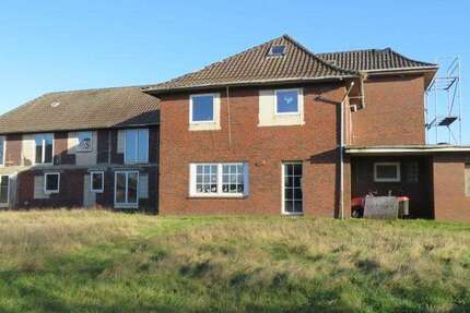 Haus Halbemond - 26 Zimmer, 652 m&sup2;, 185.000&euro; | Angebot:23162133