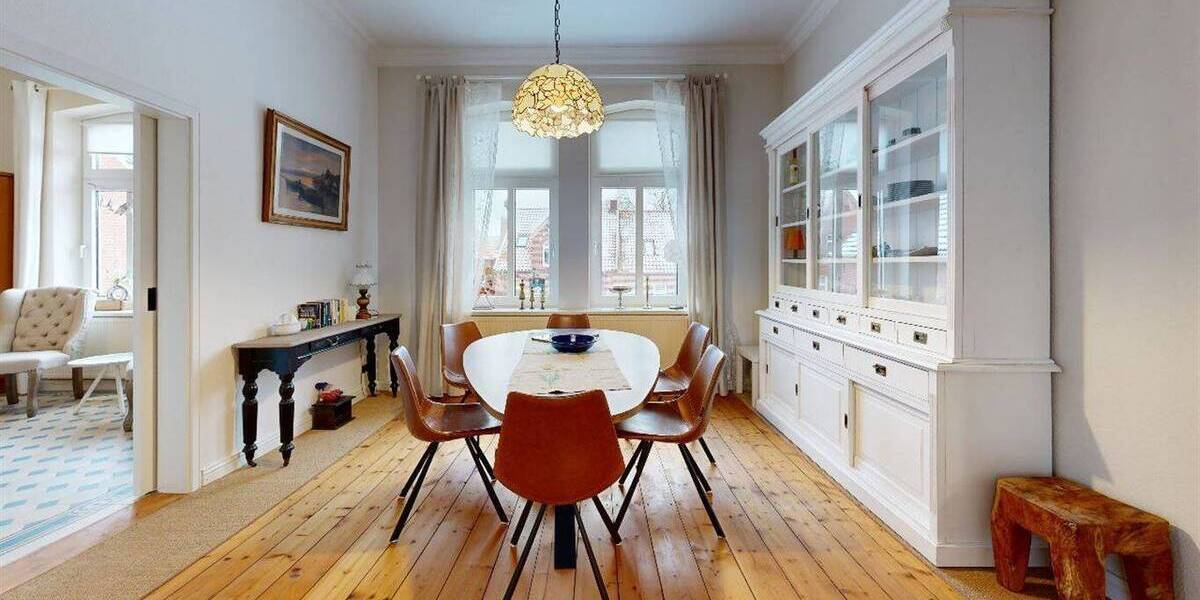 Mehrfamilienhaus, Wohnhaus Jemgum Ditzum - 7 Zimmer, 288 m&sup2;, 650.000&euro; | Angebot:25771083