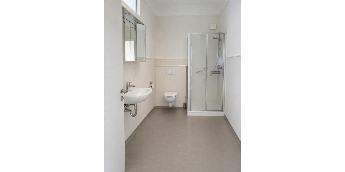 Erdgeschoßwohnung Leer (Ostfriesland) - 3.5 Zimmer, 108 m&sup2;, 710&euro; | Angebot:25940987