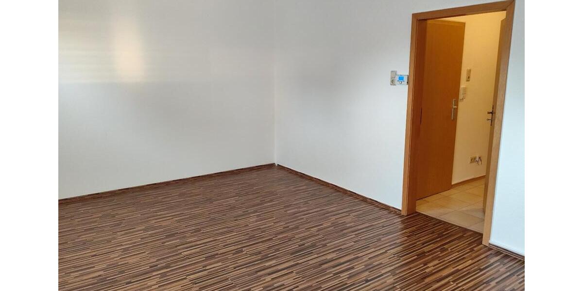 Etagenwohnung Emden - 2 Zimmer, 70 m&sup2;, 580&euro; | Angebot:25309995
