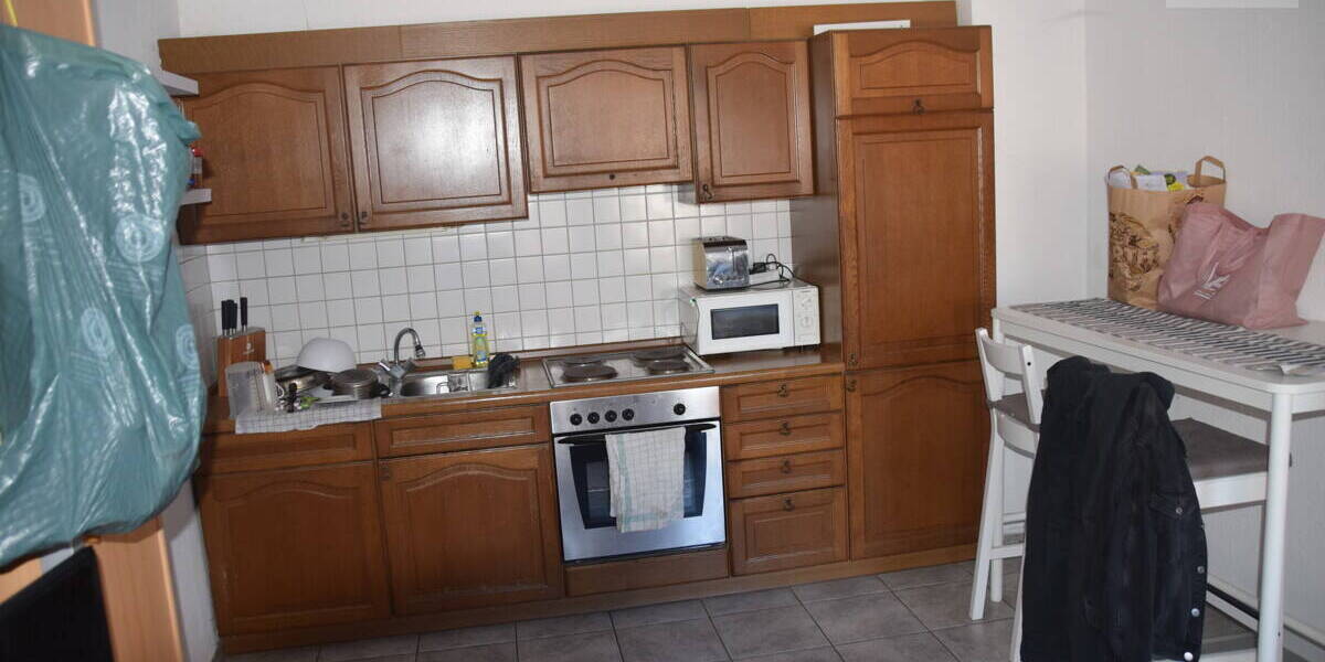 Mehrfamilienhaus, Wohnhaus Aurich Innenstadt - 8 Zimmer, 140 m&sup2;, 242.000&euro; | Angebot:26273758