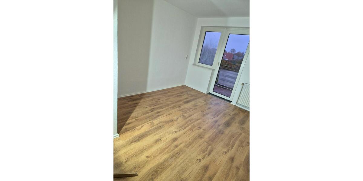 Etagenwohnung Großheide - 3 Zimmer, 75 m&sup2;, 595&euro; | Angebot:26002131
