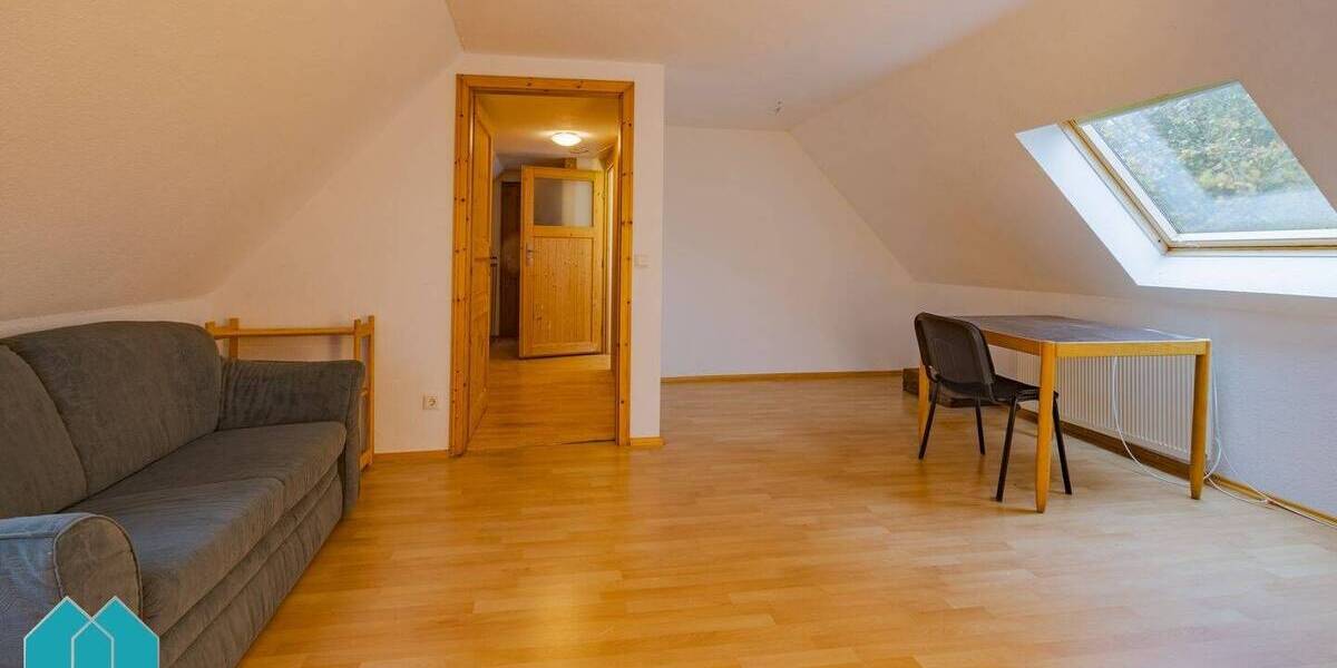 Einfamilienhaus Ihlow Riepe - 1 Zimmer, 271 m&sup2;, 189.000&euro; | Angebot:25733859
