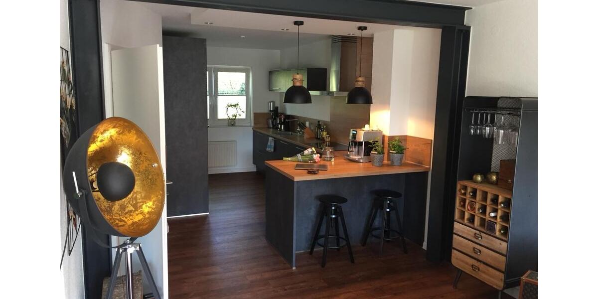 Etagenwohnung Leer (Ostfriesland) - 4 Zimmer, 105 m&sup2;, 1.100&euro; | Angebot:25918299