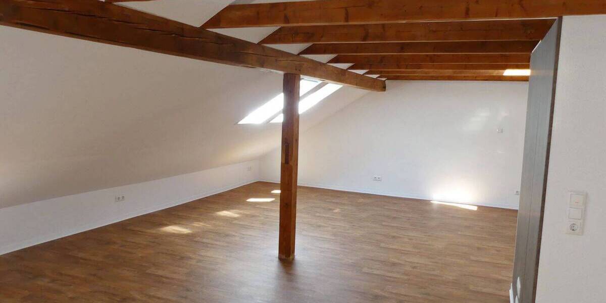 Etagenwohnung Aurich Innenstadt - 3 Zimmer, 80 m&sup2;, 169.500&euro; | Angebot:26450141