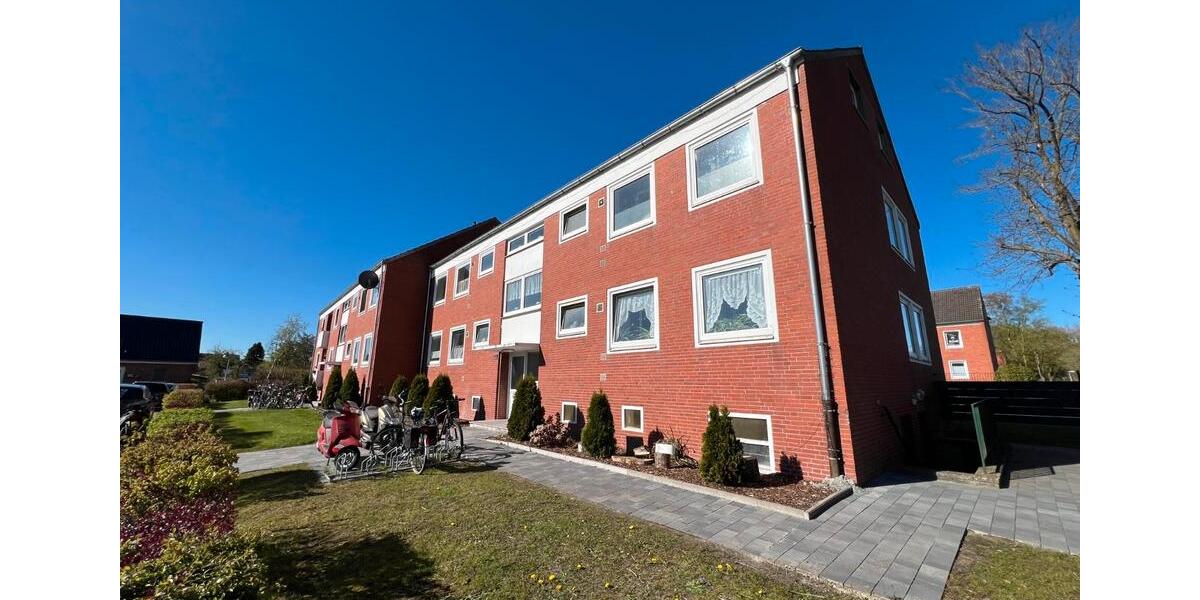 Dachgeschoßwohnung Hage - 3 Zimmer, 32 m&sup2;, 420&euro; | Angebot:26662060