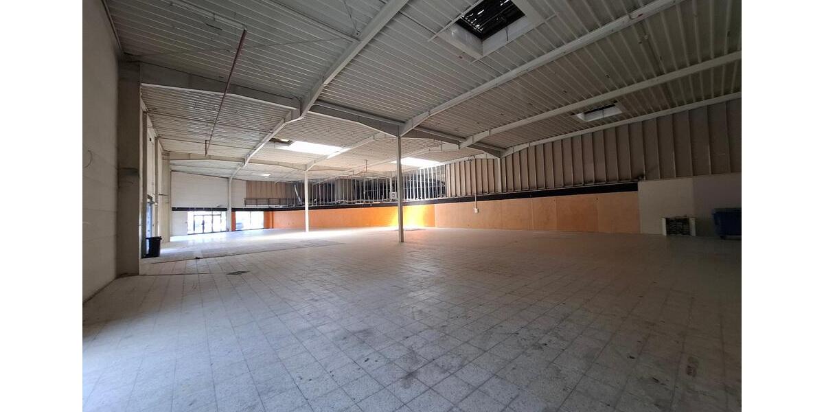 Gewerbeobjekt Emden - 2.700&euro; | Angebot:26626499
