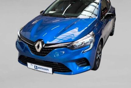 Renault Clio 10.860 km 17.990 &euro; Aurich 26605