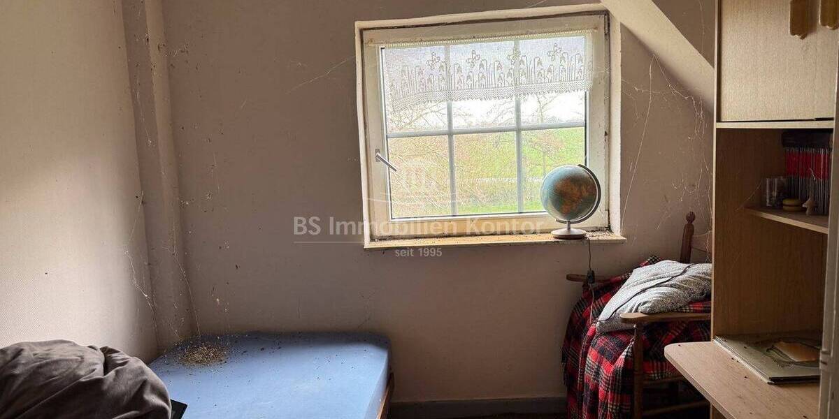 Einfamilienhaus Bunde / Dollart Kanalpolder - 4 Zimmer, 150 m&sup2;, 150.000&euro; | Angebot:26156245