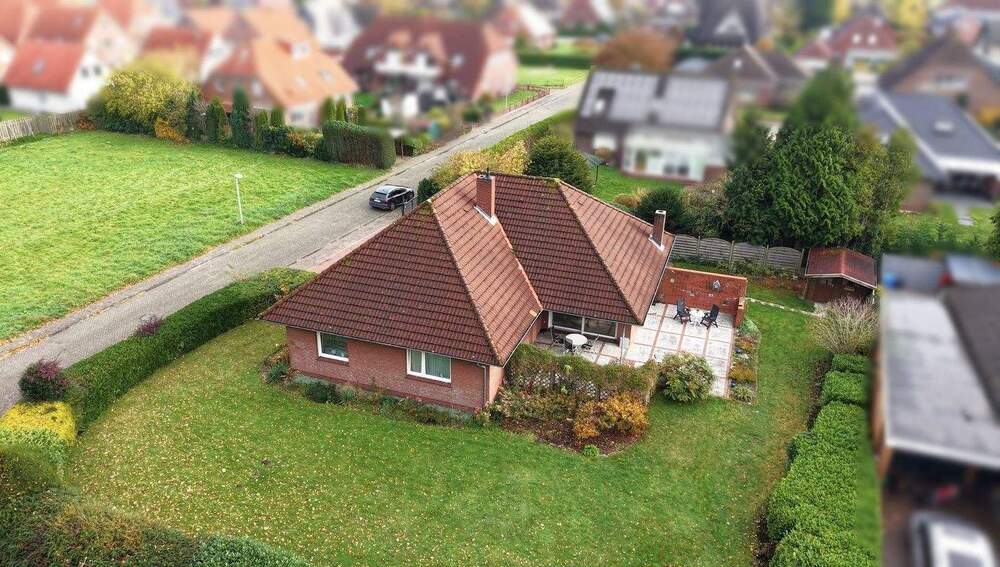 Bungalow Berumbur - 4 Zimmer, 135 m&sup2;, 295.000&euro; | Angebot:25736855