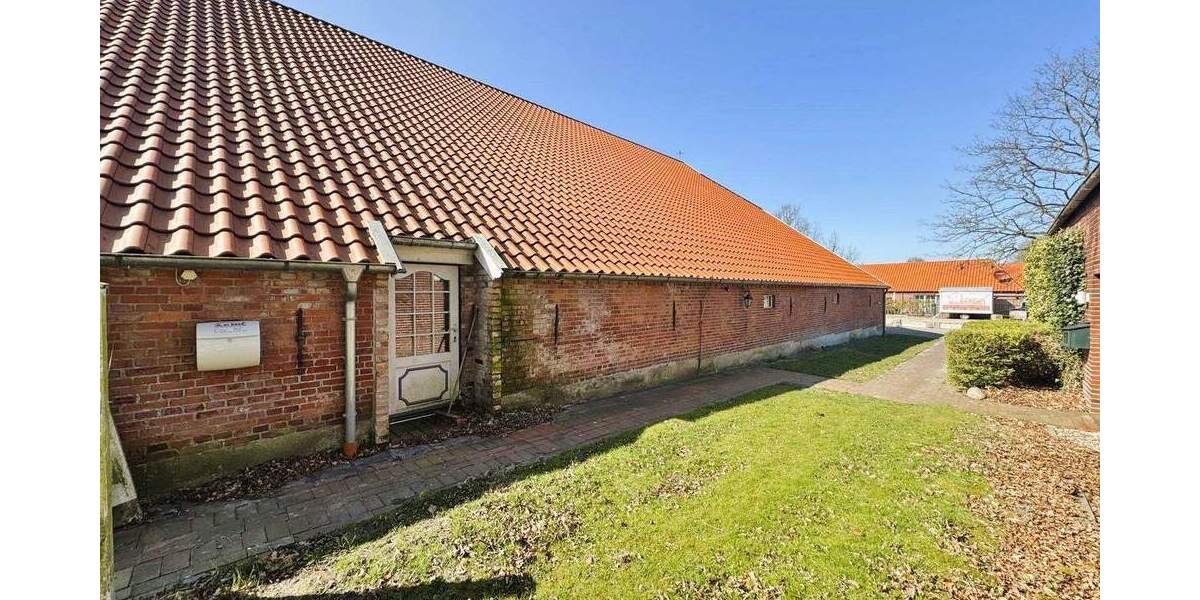Bauernhaus, Landhaus Hage - 9 Zimmer, 265 m&sup2;, 669.000&euro; | Angebot:25689859