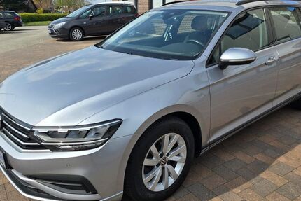 VW Passat Variant 32.283 km 23.990 &euro; Moormerland 26802