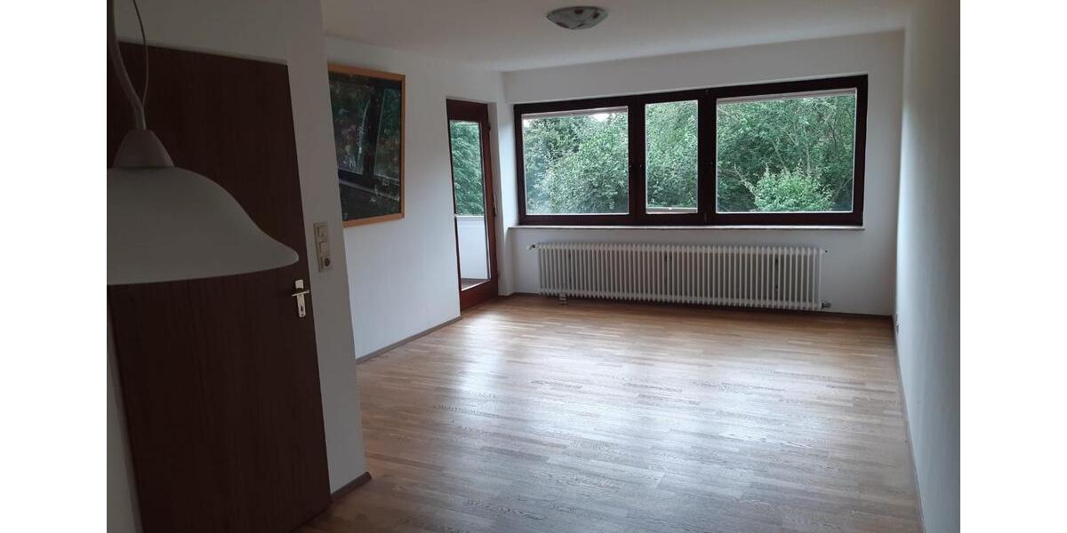 Etagenwohnung Emden - 2 Zimmer, 67 m&sup2;, 680&euro; | Angebot:26049503