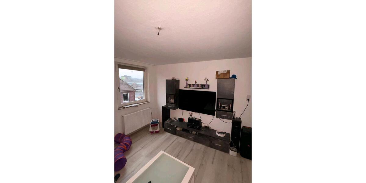 Dachgeschoßwohnung Emden Rysumer Landstraße - 3 Zimmer, 65 m&sup2;, 790&euro; | Angebot:25149292