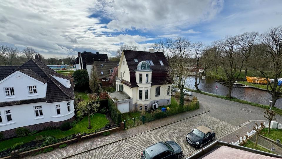 Dachgeschoßwohnung Emden Tholenswehr - 4 Zimmer, 91 m&sup2;, 750&euro; | Angebot:26662507
