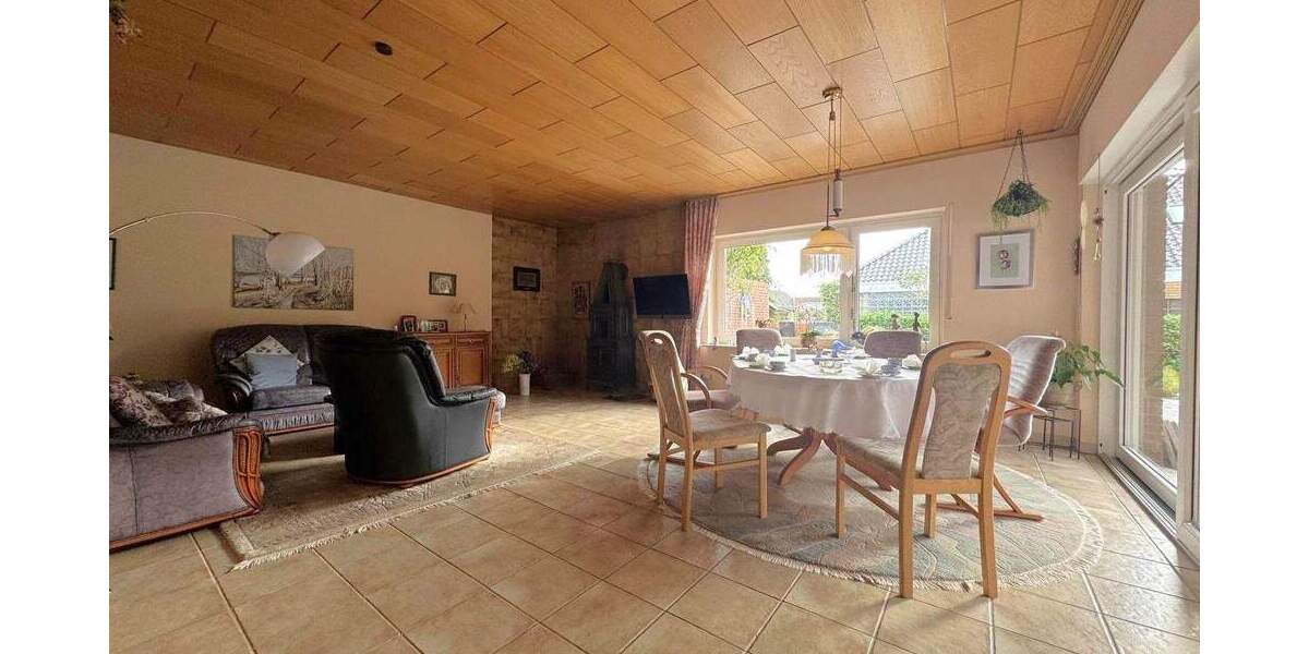 Bungalow Berumbur - 4 Zimmer, 135 m&sup2;, 295.000&euro; | Angebot:25736855