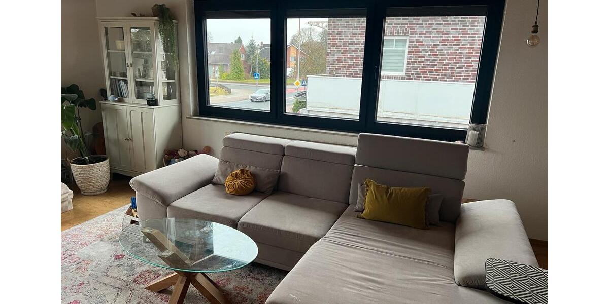 Dachgeschoßwohnung Leer (Ostfriesland) - 3 Zimmer, 80 m&sup2;, 800&euro; | Angebot:25989979