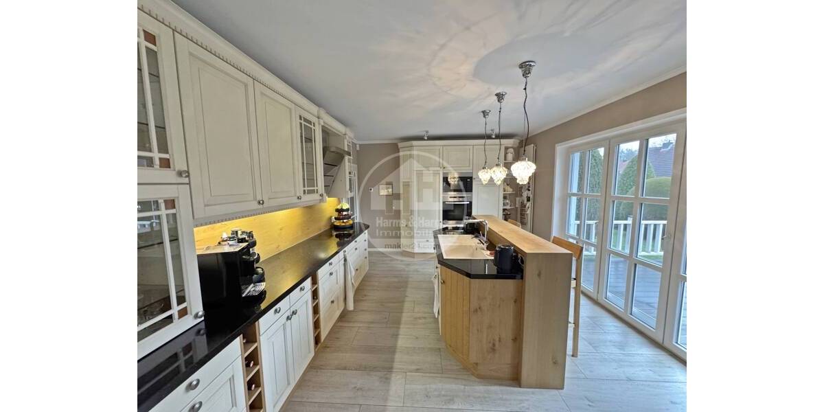 Einfamilienhaus Aurich Innenstadt - 5 Zimmer, 270 m&sup2;, 790.000&euro; | Angebot:26568480