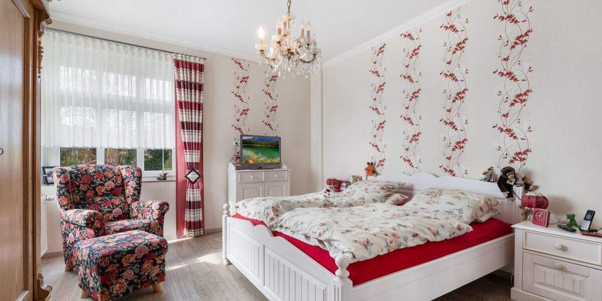 Einfamilienhaus Aurich Sandhorst - 8 Zimmer, 152 m&sup2;, 329.000&euro; | Angebot:25728087