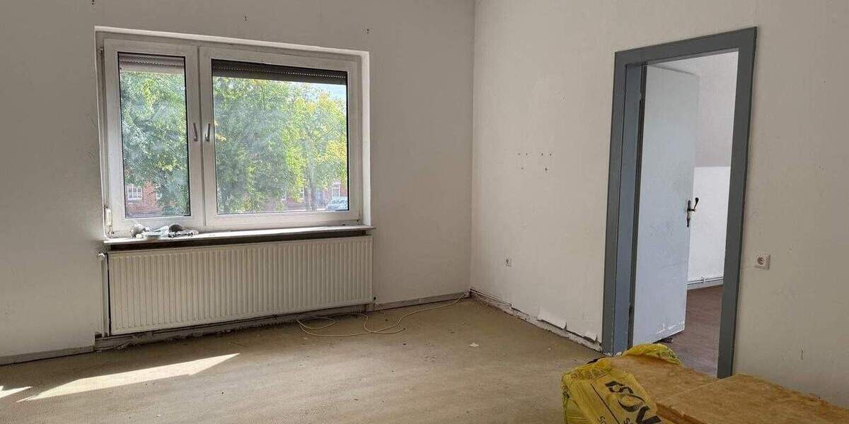 Mehrfamilienhaus, Wohnhaus Moormerland / Oldersum Oldersum - 7 Zimmer, 185 m&sup2;, 197.000&euro; | Angebot:25745396