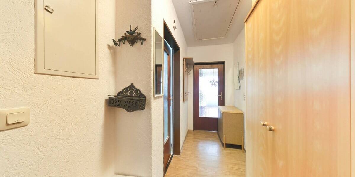 Mehrfamilienhaus, Wohnhaus Leer Loga - 7 Zimmer, 187 m&sup2;, 329.000&euro; | Angebot:26028314