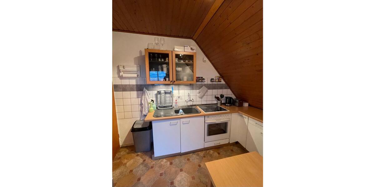 Dachgeschoßwohnung Emden Rysumer Landstraße - 2 Zimmer, 67 m&sup2;, 650&euro; | Angebot:25831569