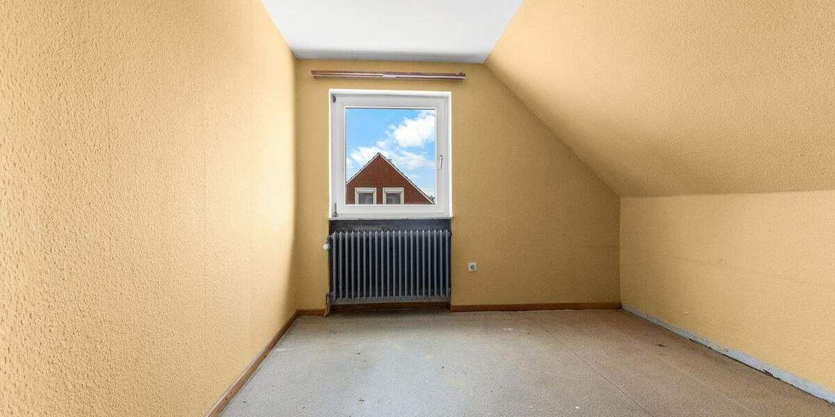 Einfamilienhaus Hinte / Suurhusen Suurhusen - 6 Zimmer, 105 m&sup2;, 119.000&euro; | Angebot:25797172
