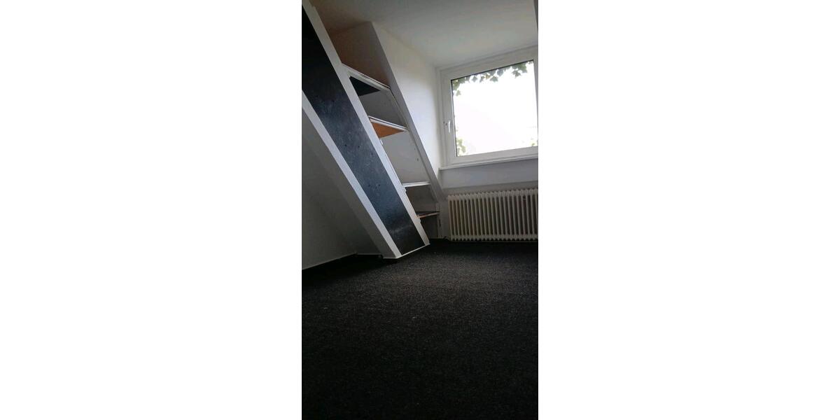 Etagenwohnung Emden - 3 Zimmer, 70 m&sup2;, 450&euro; | Angebot:26699483