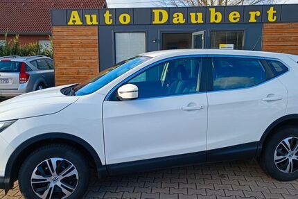 Nissan Qashqai 112.000 km 12.200 &euro; Moormerland 26802