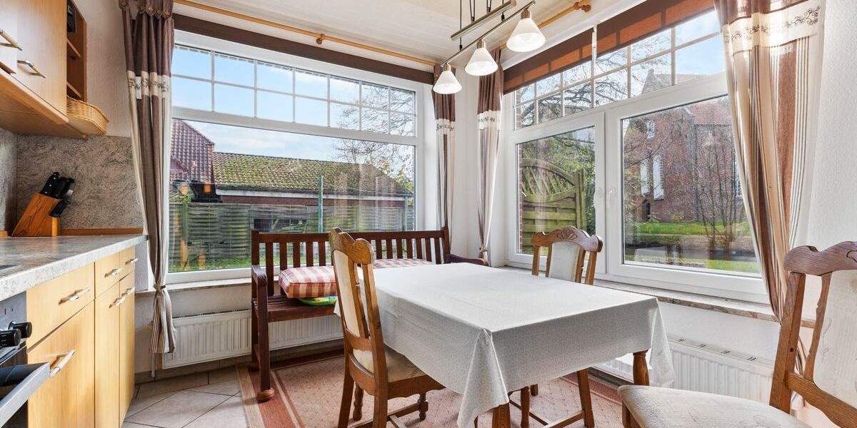 Mehrfamilienhaus, Wohnhaus Krummhörn / Visquard Visquard - 7 Zimmer, 207 m&sup2;, 185.000&euro; | Angebot:25679581