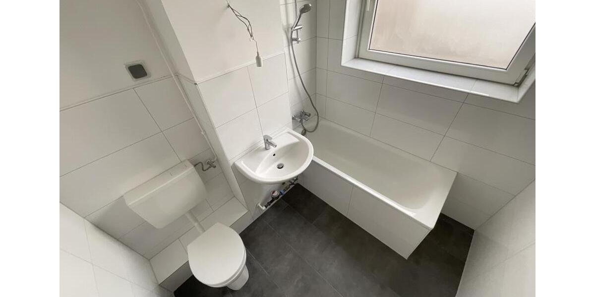 Etagenwohnung Emden Tholenswehr - 2 Zimmer, 58 m&sup2;, 429&euro; | Angebot:25858321