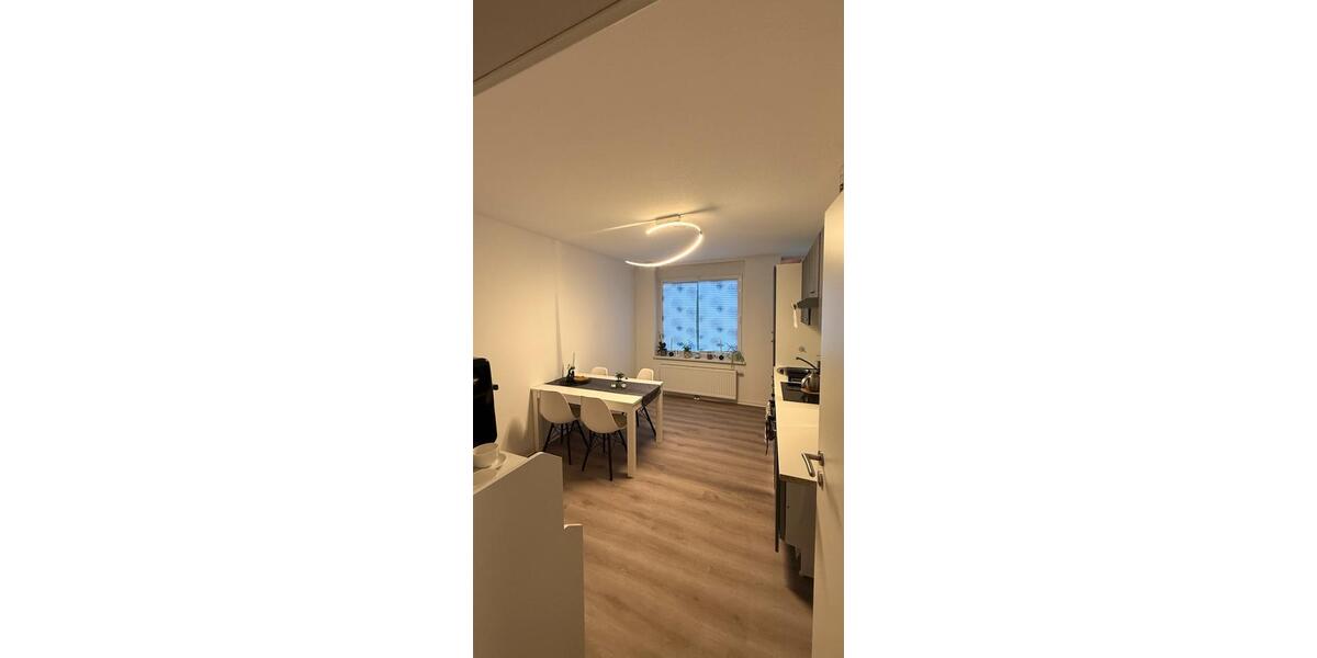 Etagenwohnung Emden - 2 Zimmer, 63 m&sup2;, 543&euro; | Angebot:25434068